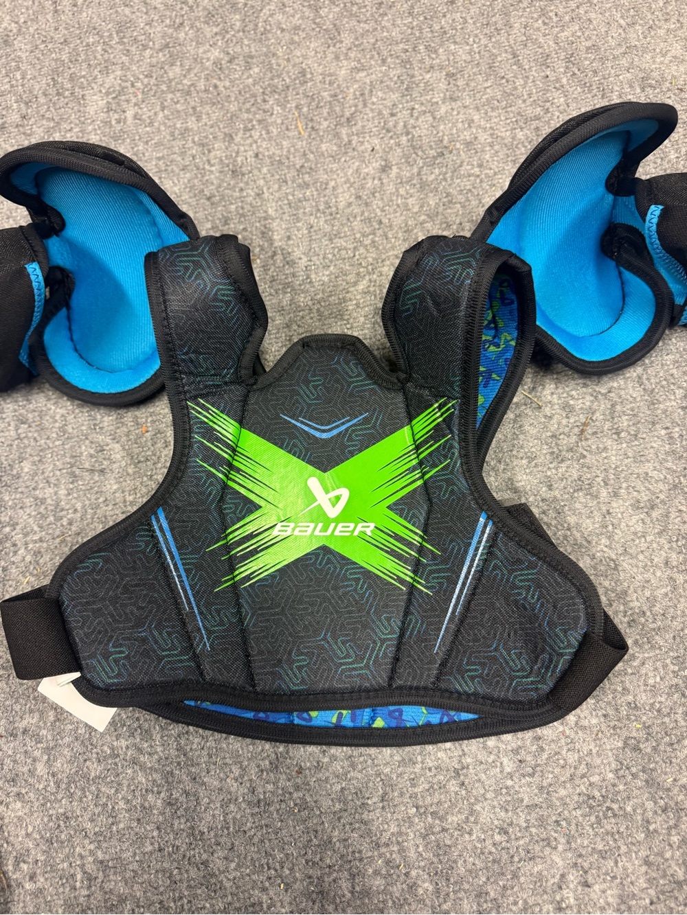 Bauer Kids Hockey Chest/Shoulder Protector